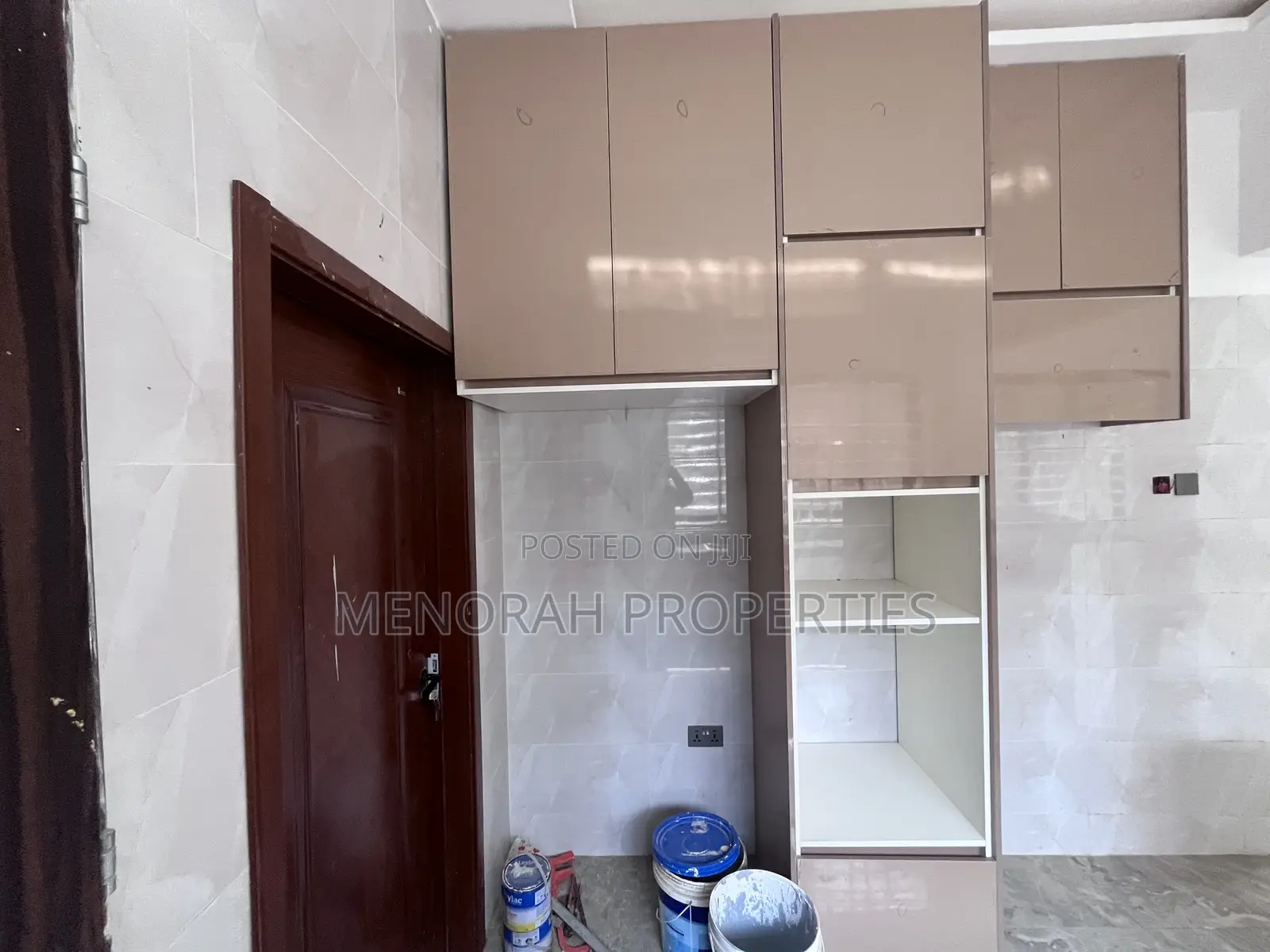 3bdrm House in Adenta Amrahia for rent