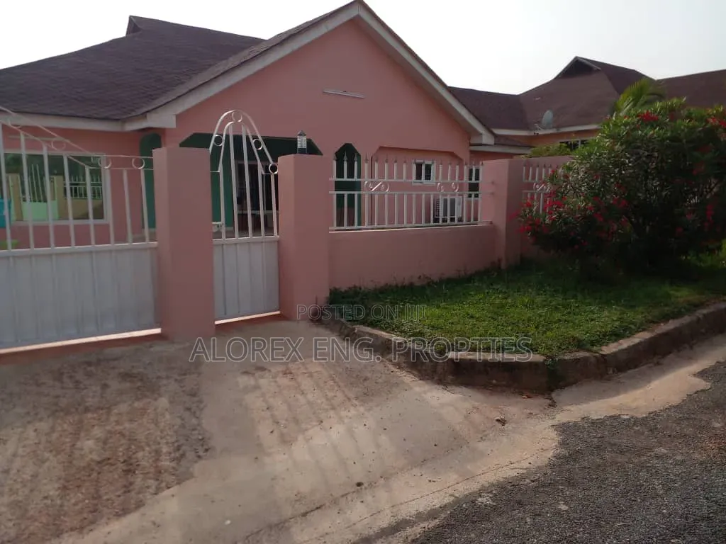 3bdrm House in Adenta, Malejor for rent