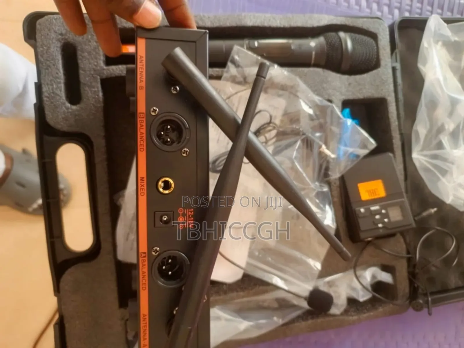 Original Ubl Lapel With Handheld Mic