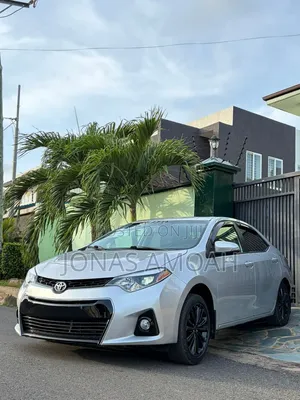 Toyota Corolla S Plus 4dr Sedan (1.8L 4cyl CVT) 2016 Silver