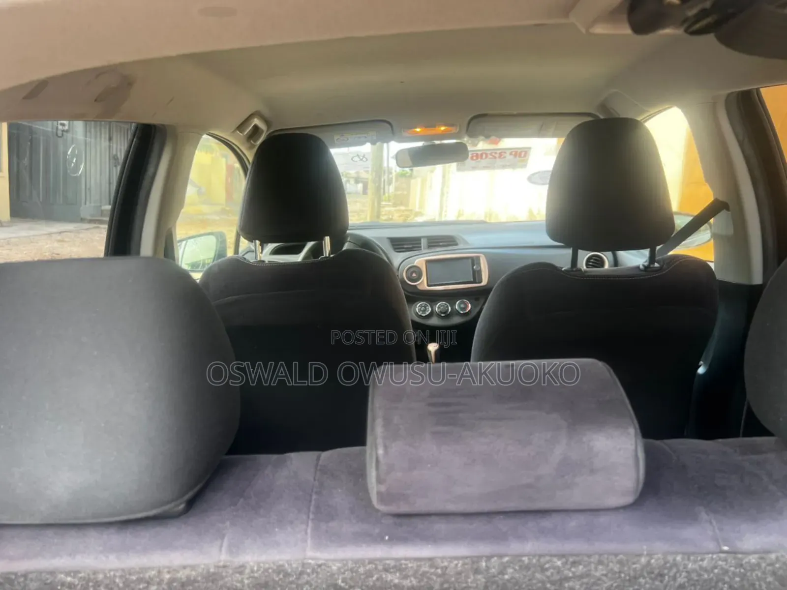 Toyota Vitz 1.0 FWD 3dr 2013 Black