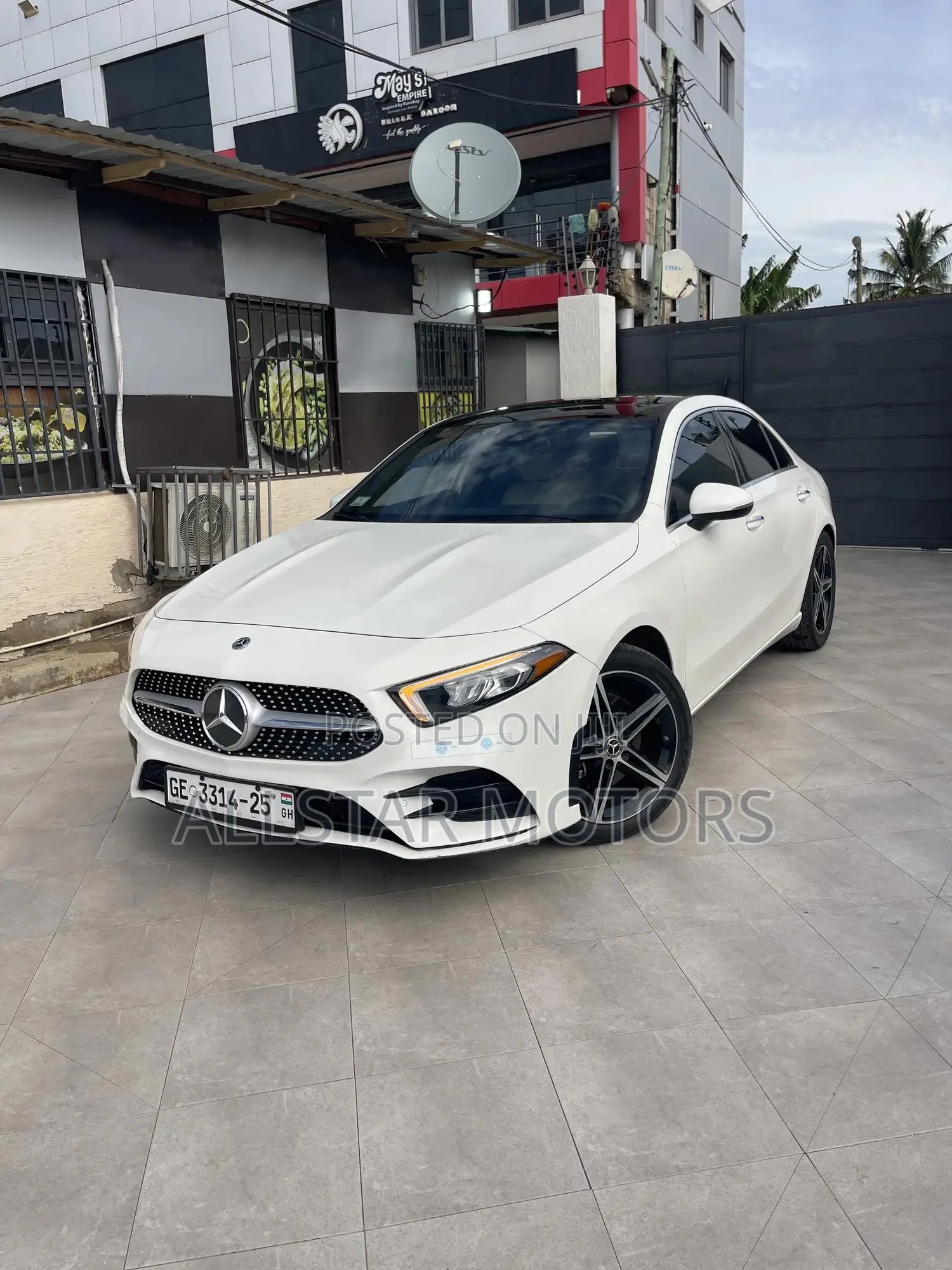 Mercedes-Benz A-Class A 220 4MATIC 2022 White