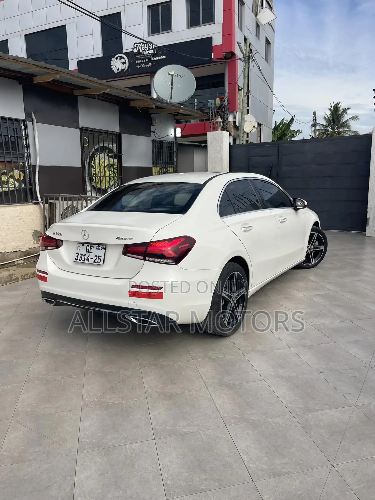 Mercedes-Benz A-Class A 220 4MATIC 2022 White
