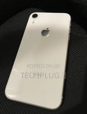 Apple iPhone XR 128 GB White
