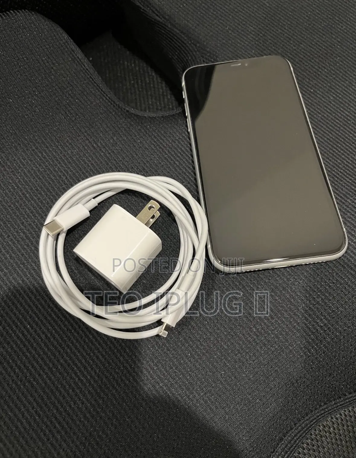 Apple iPhone XR 128 GB White