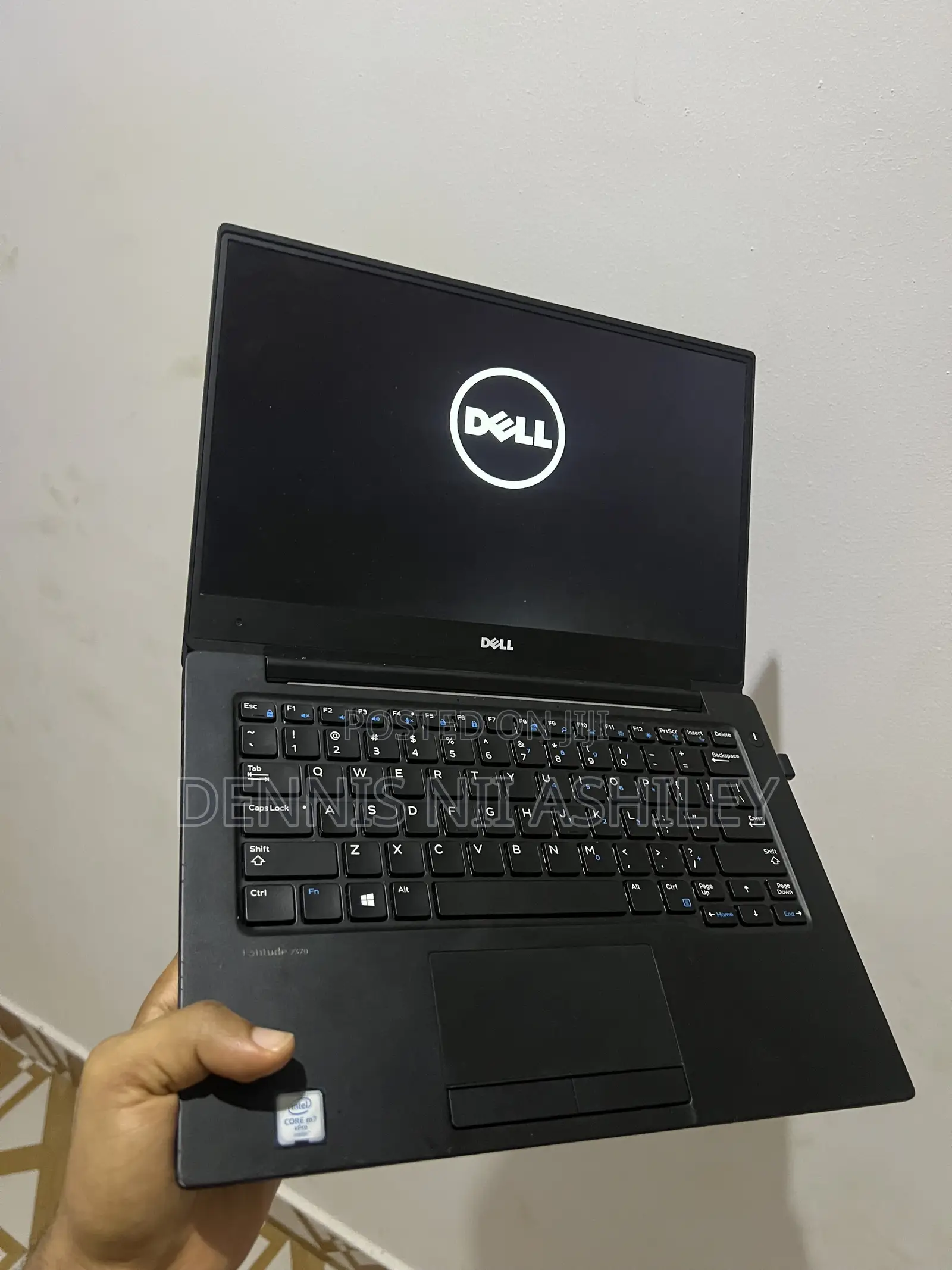 Laptop Dell Latitude 13 7370 8GB Intel Core M SSD 128GB