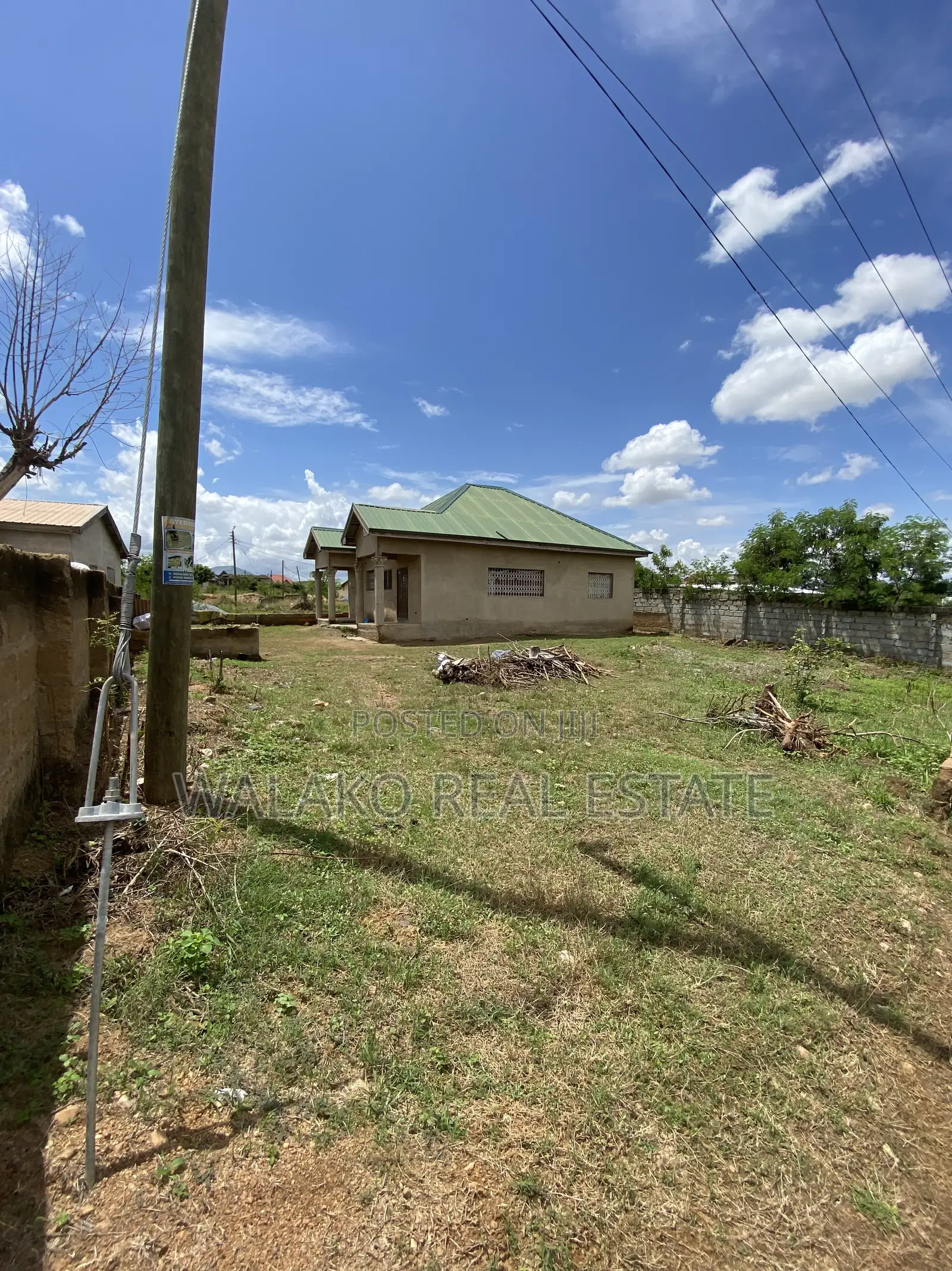 2bdrm House in Ga West Municipal for sale