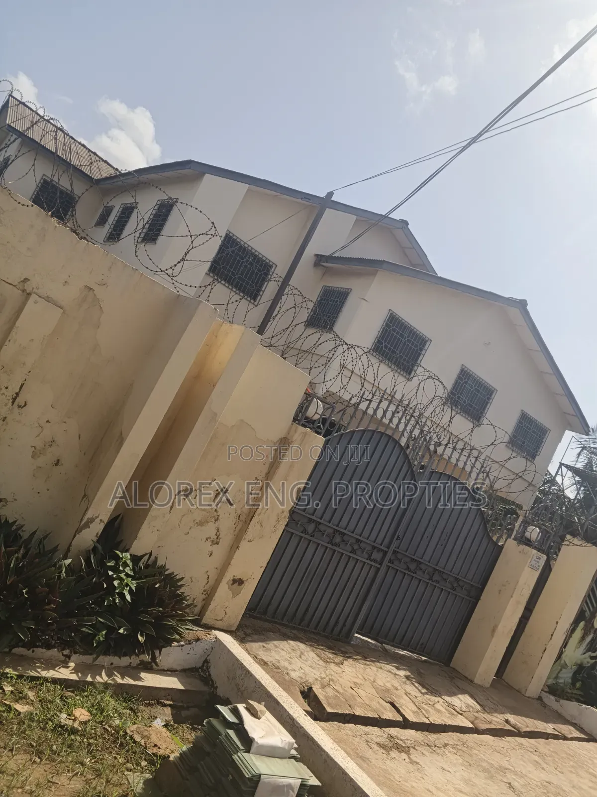 6bdrm House in Amrahia, Frafraha for rent