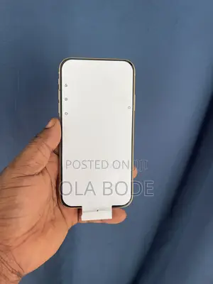 Apple iPhone XR 64 GB Yellow