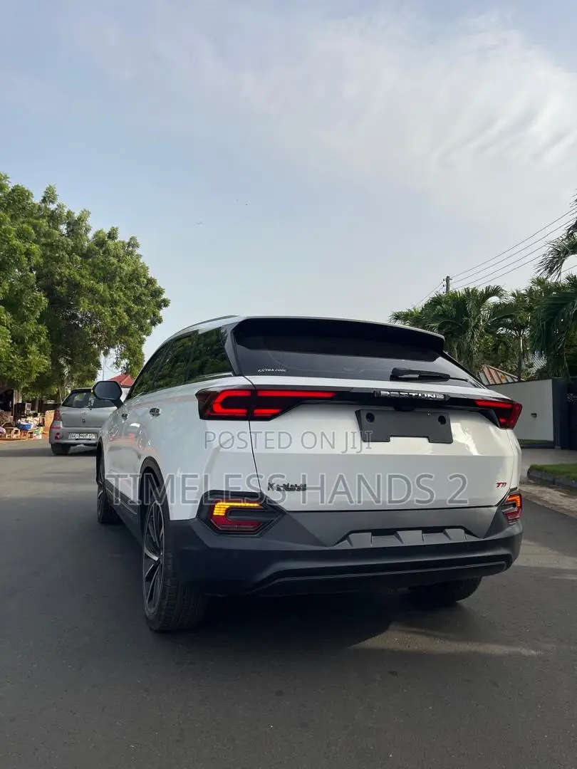 Bestune T77 1.2 FWD 2022 White