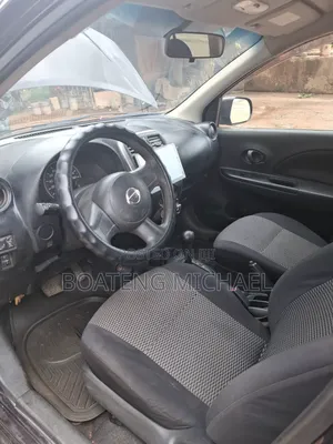 Nissan March 1.2 AWD 2015 Brown