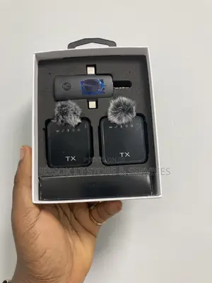 F11 3 in 1 Wireless Microphone for Android , iPhone, Pc and Cameras
