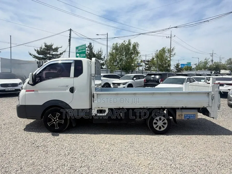 Hyundai Porter 2019 Ready for Shipping