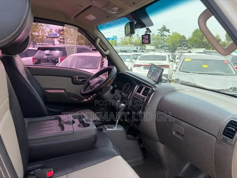 Hyundai Porter 2019 Ready for Shipping