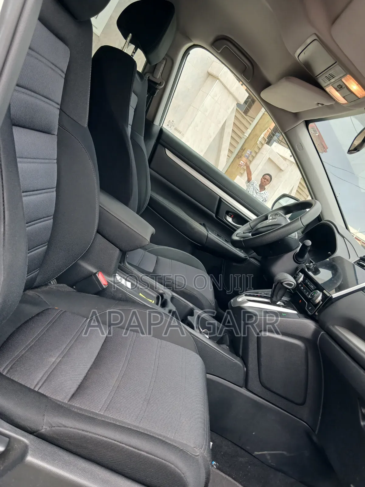 Honda CR-V 2019 White