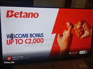 Samsung 43” Led Smart Television With Clear Audio