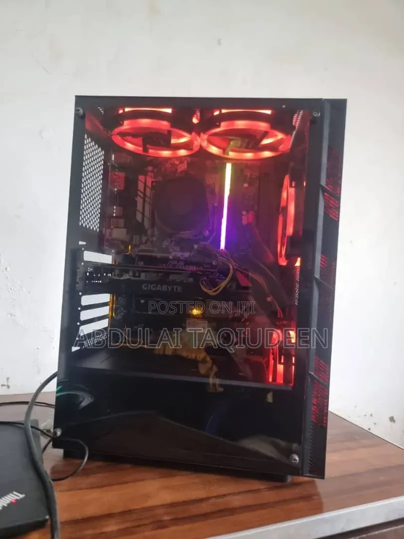 Desktop Computer Asus 16GB Intel Core i5 SSD 256GB