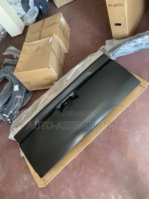 Toyota Tacoma 2023,2024,2025,2026 Tail Gate/ Boot