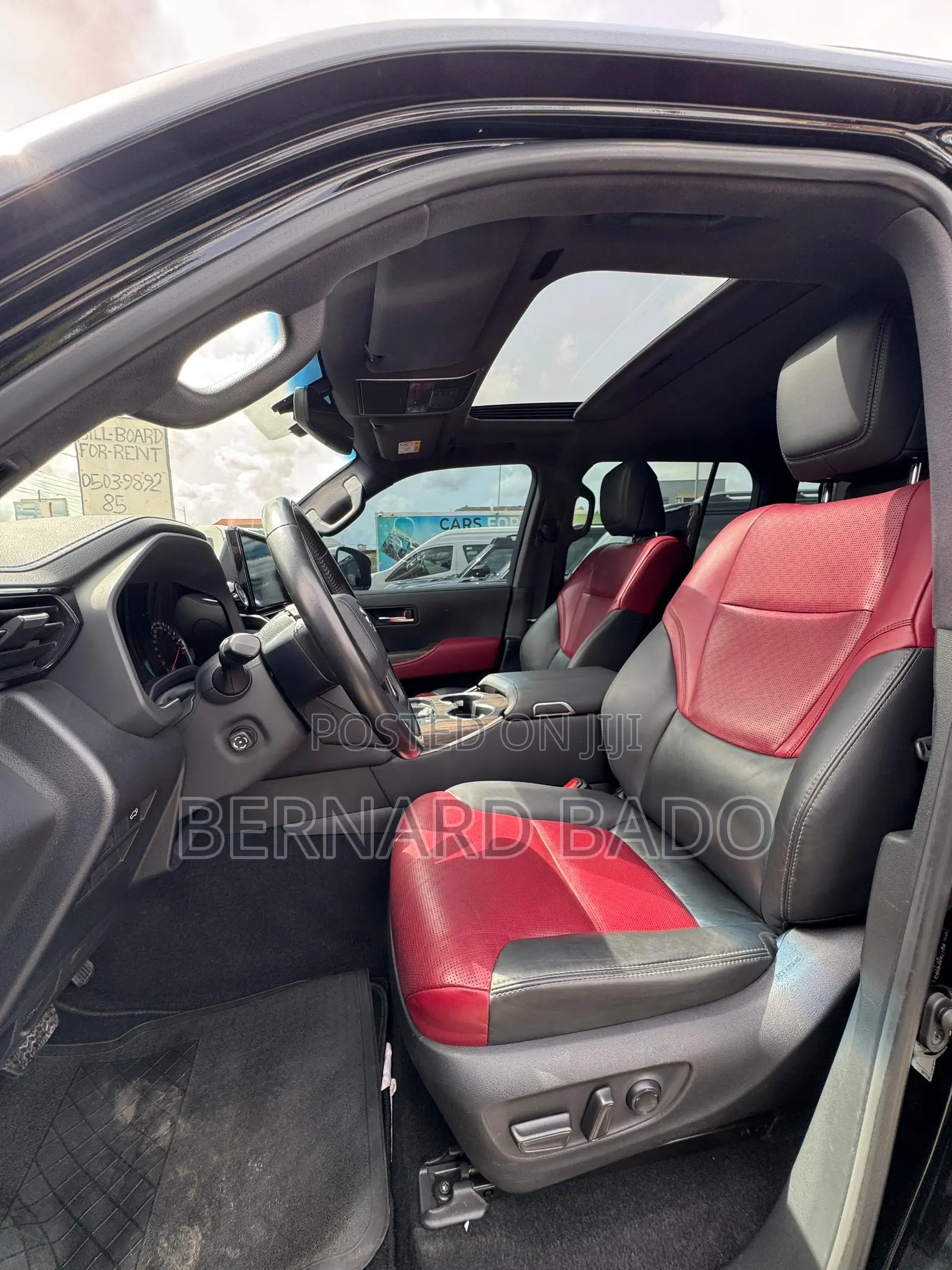 Toyota Land Cruiser LC300 2025 Black