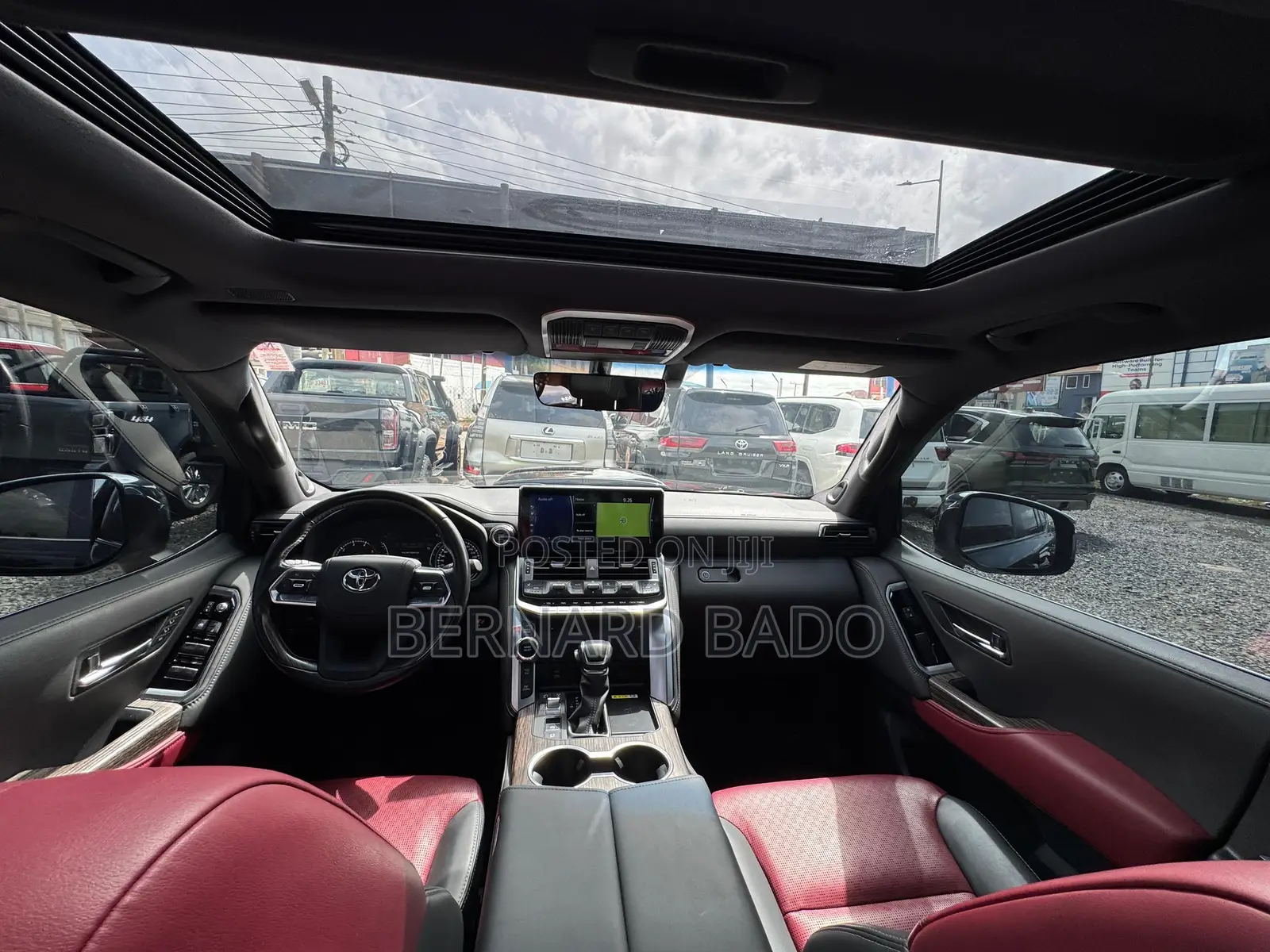 Toyota Land Cruiser LC300 2025 Black