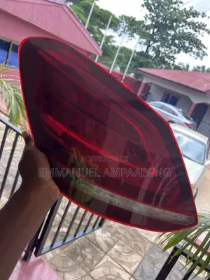 C300 Left Tailight