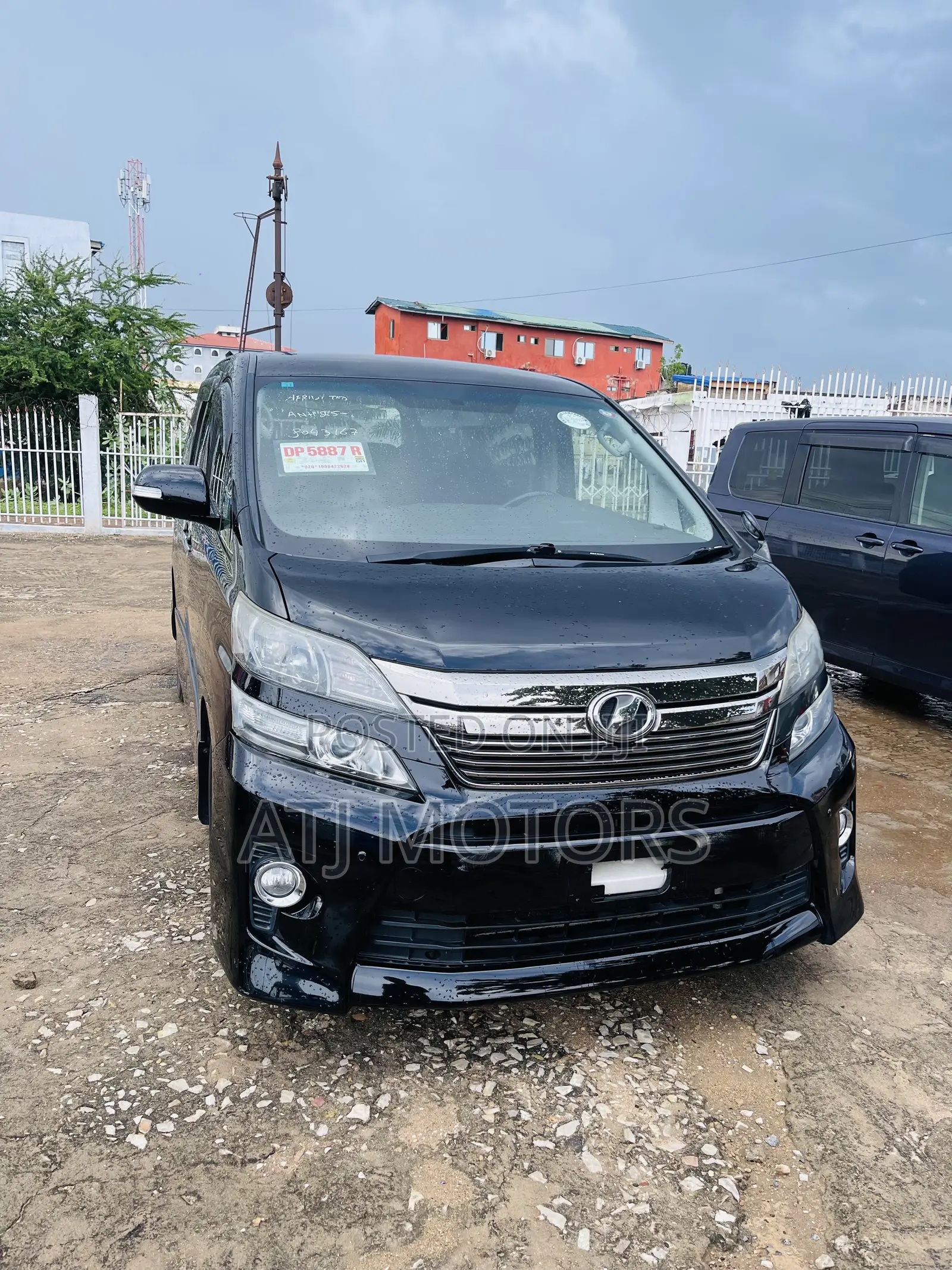 Toyota Voxy 2013 Black