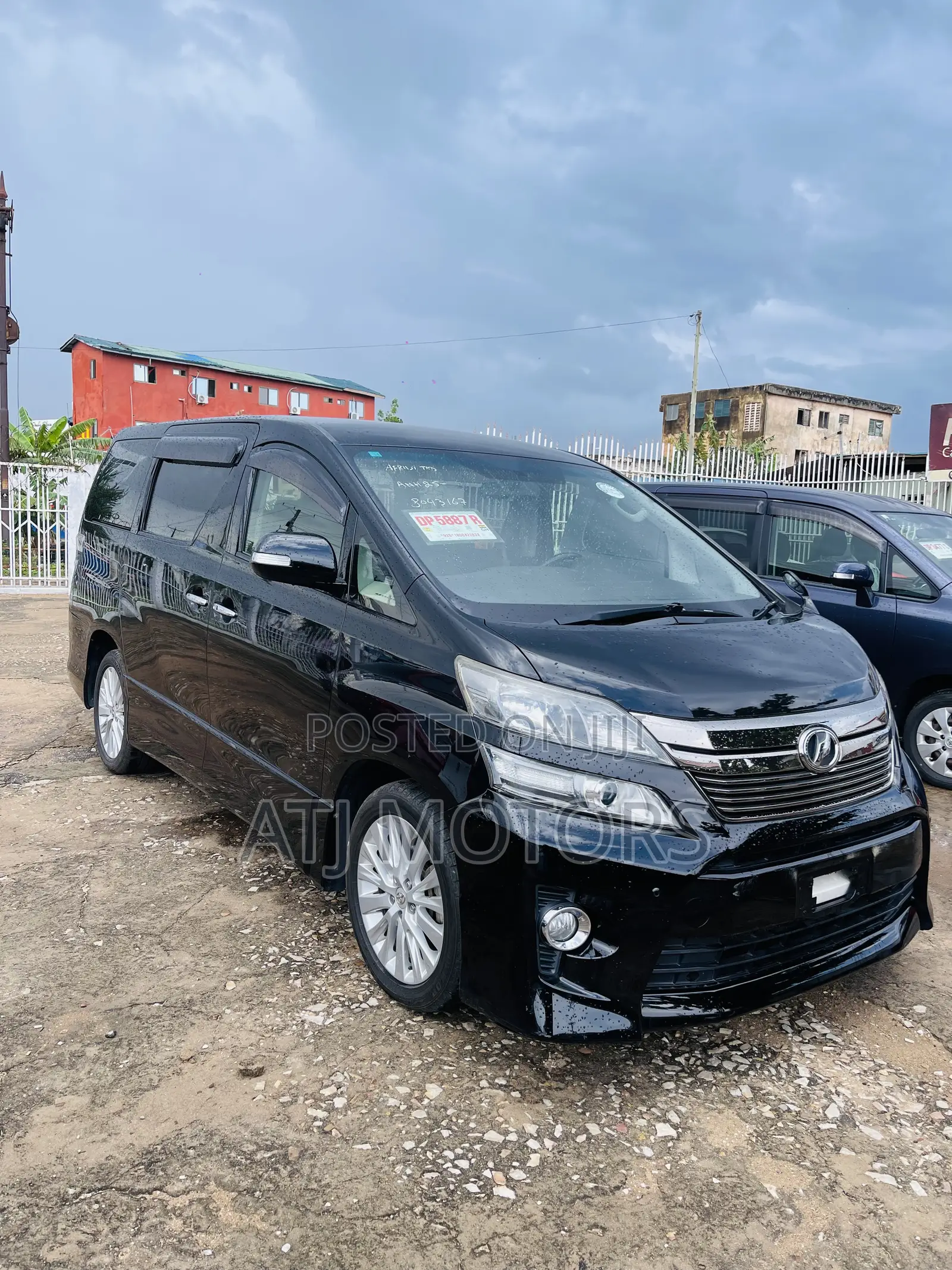 Toyota Voxy 2013 Black