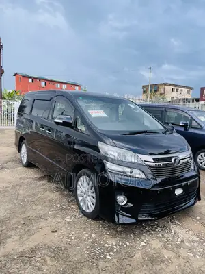 Toyota Voxy 2013 Black
