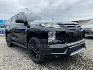 New Mitsubishi Montero Sport 2025 Black