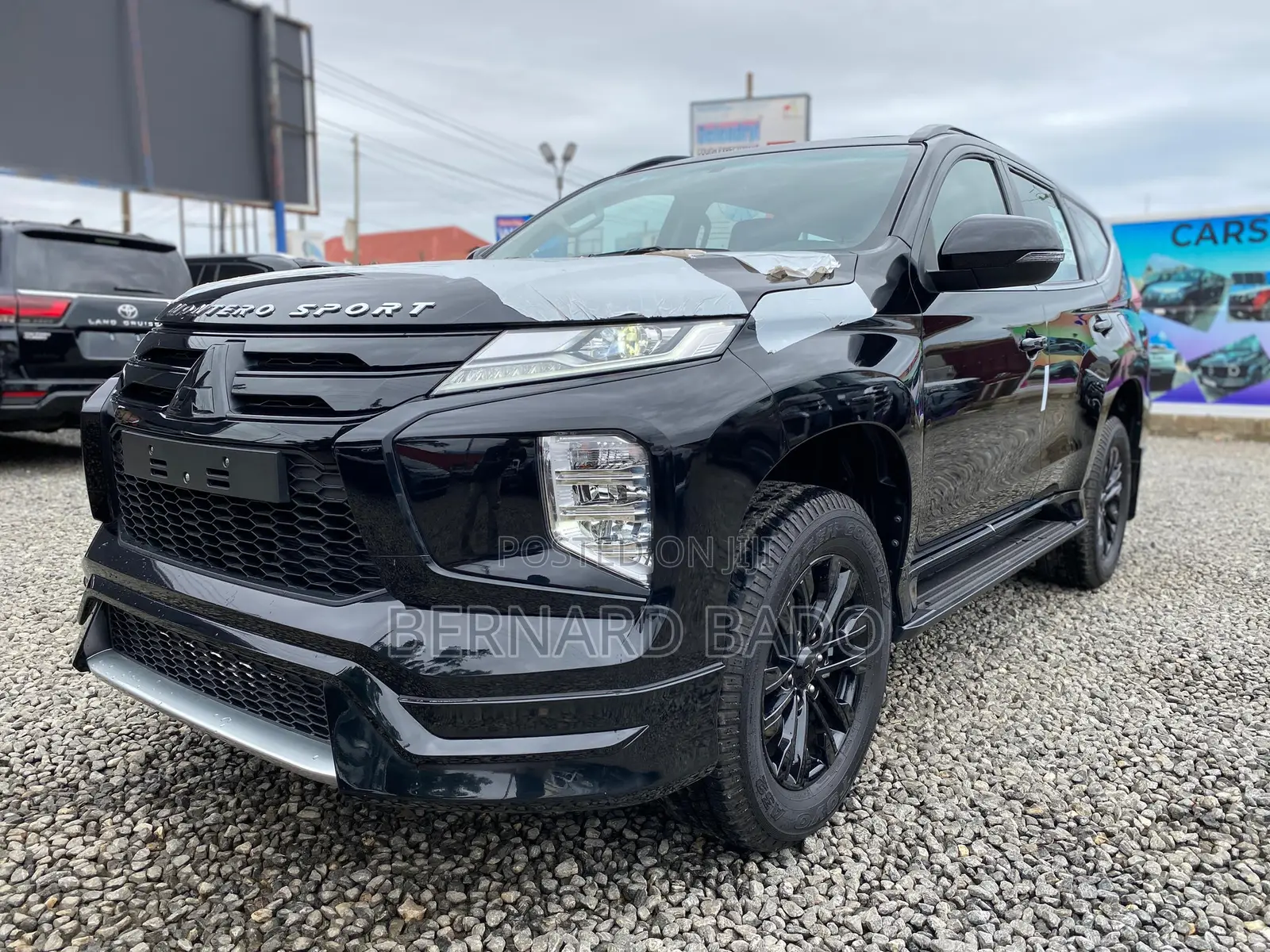 New Mitsubishi Montero Sport 2025 Black