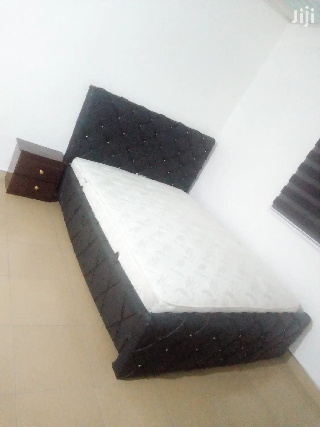 Doulbe Bed