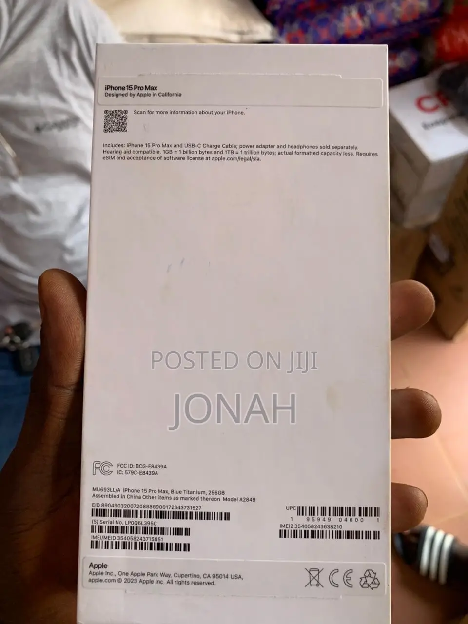 New Apple iPhone 15 Pro Max 256 GB Black