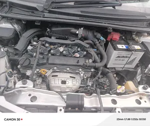 Toyota Vitz 1.5 FWD 5dr 2013 Silver
