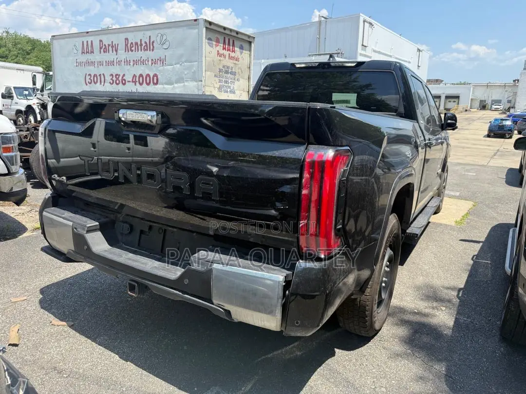 Toyota Tundra Limited CrewMax 6.5' Bed 2024 Black