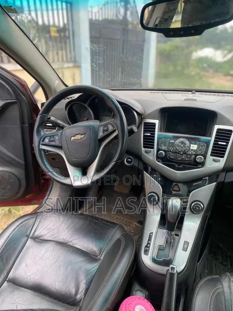 Chevrolet Cruze 2013 Red