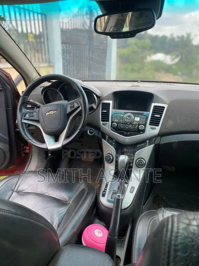 Chevrolet Cruze 2013 Red