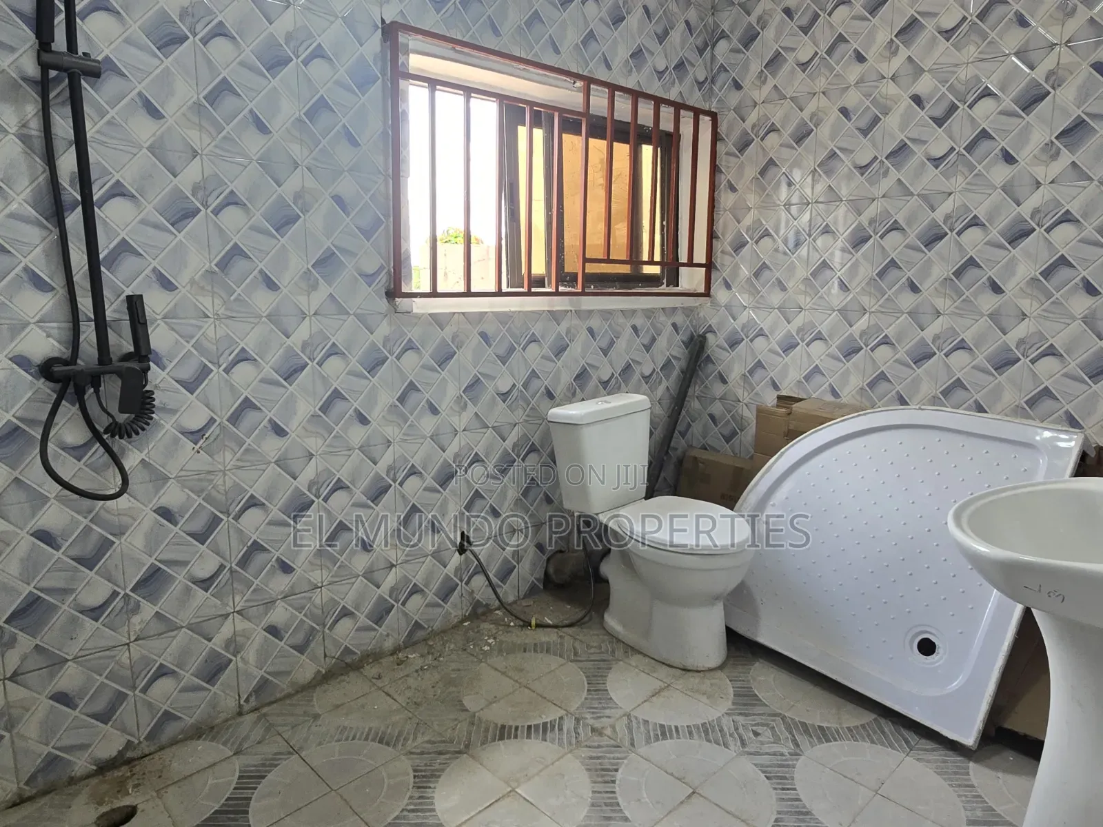 Mini Flat in Patasi, Kumasi Metropolitan for rent