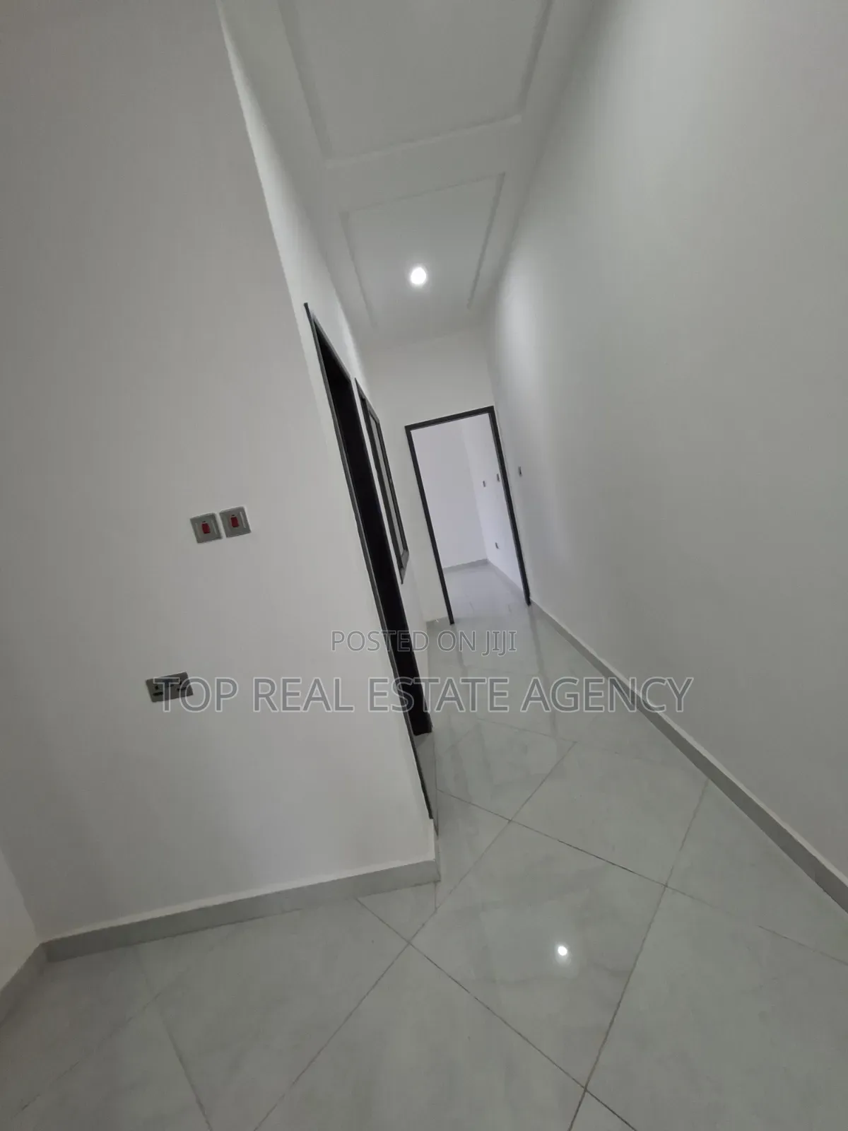 3bdrm Duplex in North Legon for sale