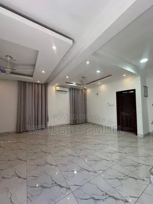 3bdrm House in Spintex, Baatsona Total for rent