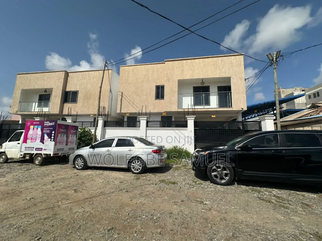 3bdrm House in Spintex, Baatsona Total for rent