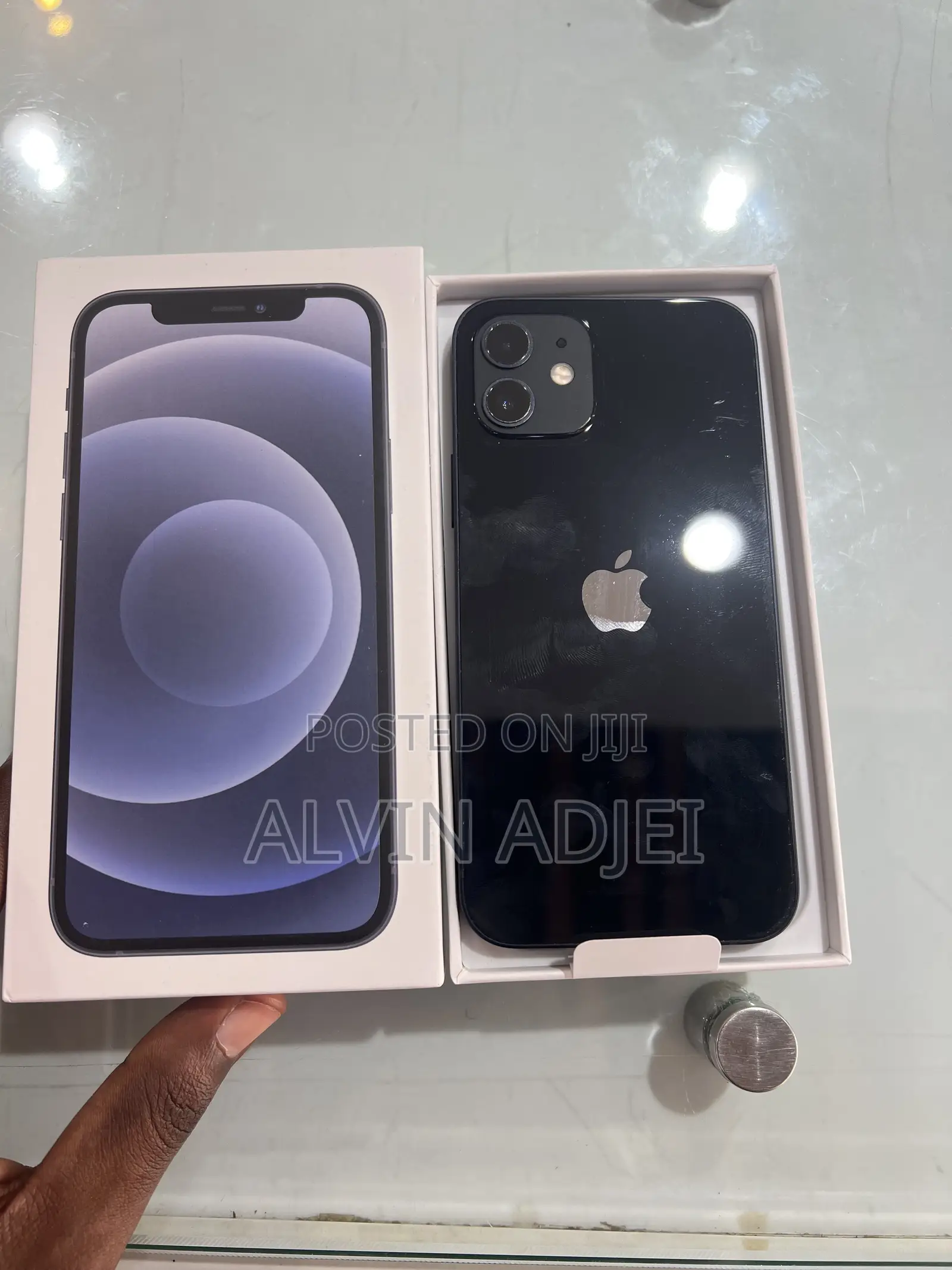New Apple iPhone 12 64 GB Black