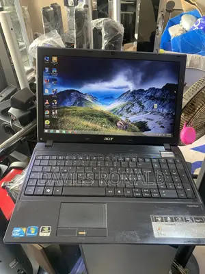 Laptop Acer Aspire E5-473G 8GB Intel Core i5 HDD+SSD 250GB