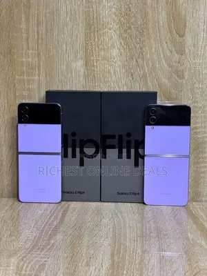 New Samsung Galaxy Z Flip4 256 GB