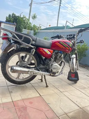 Royal Motorcycle 2023 Red