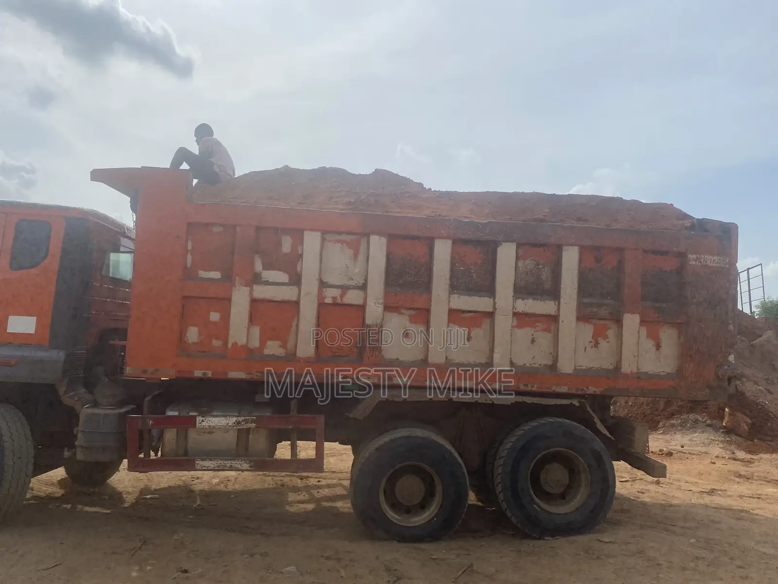 Call for Quality Affordable Stone, Chipping Black Soil Call for Price