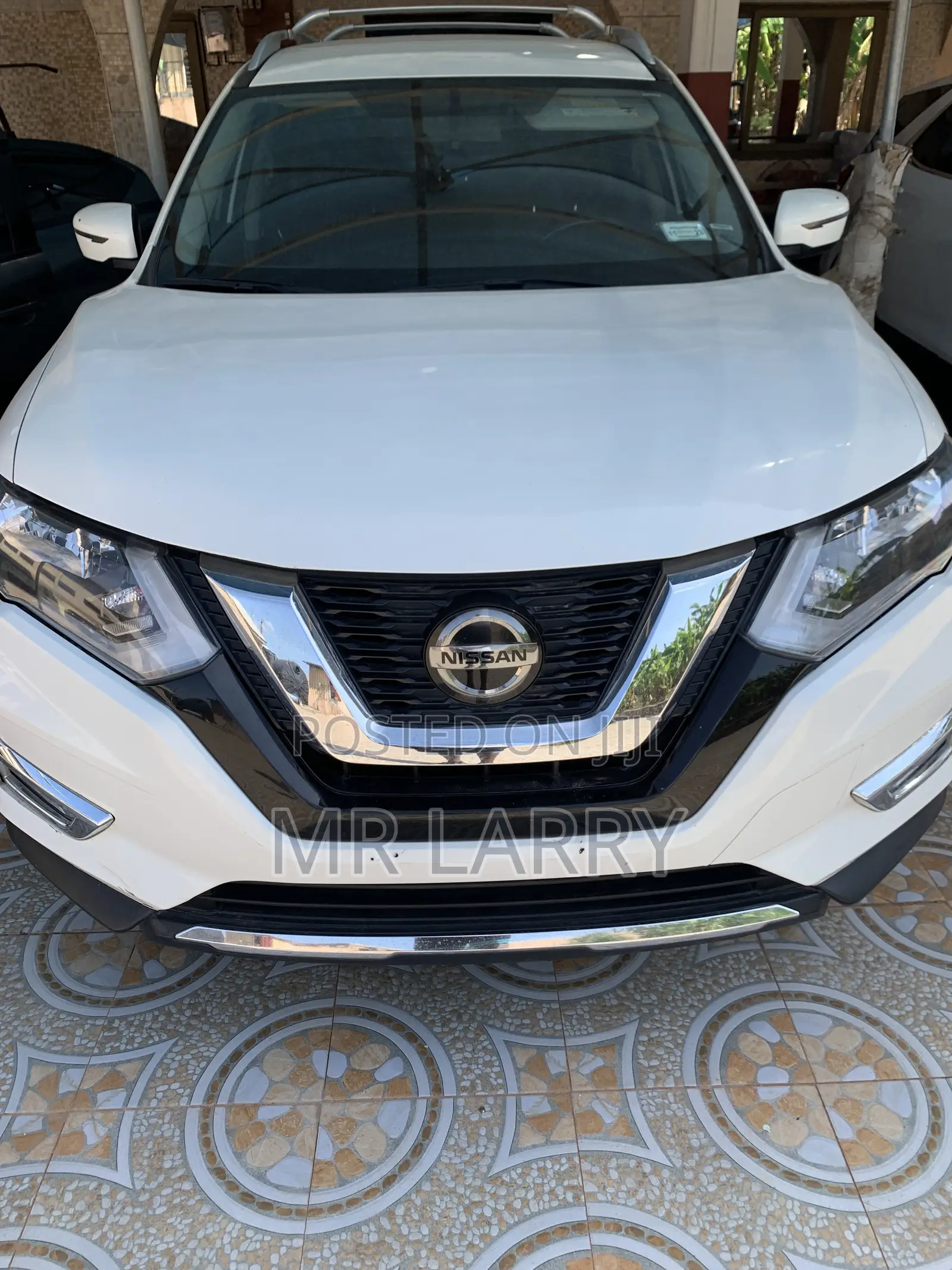 Nissan Rogue SV AWD 2018 White