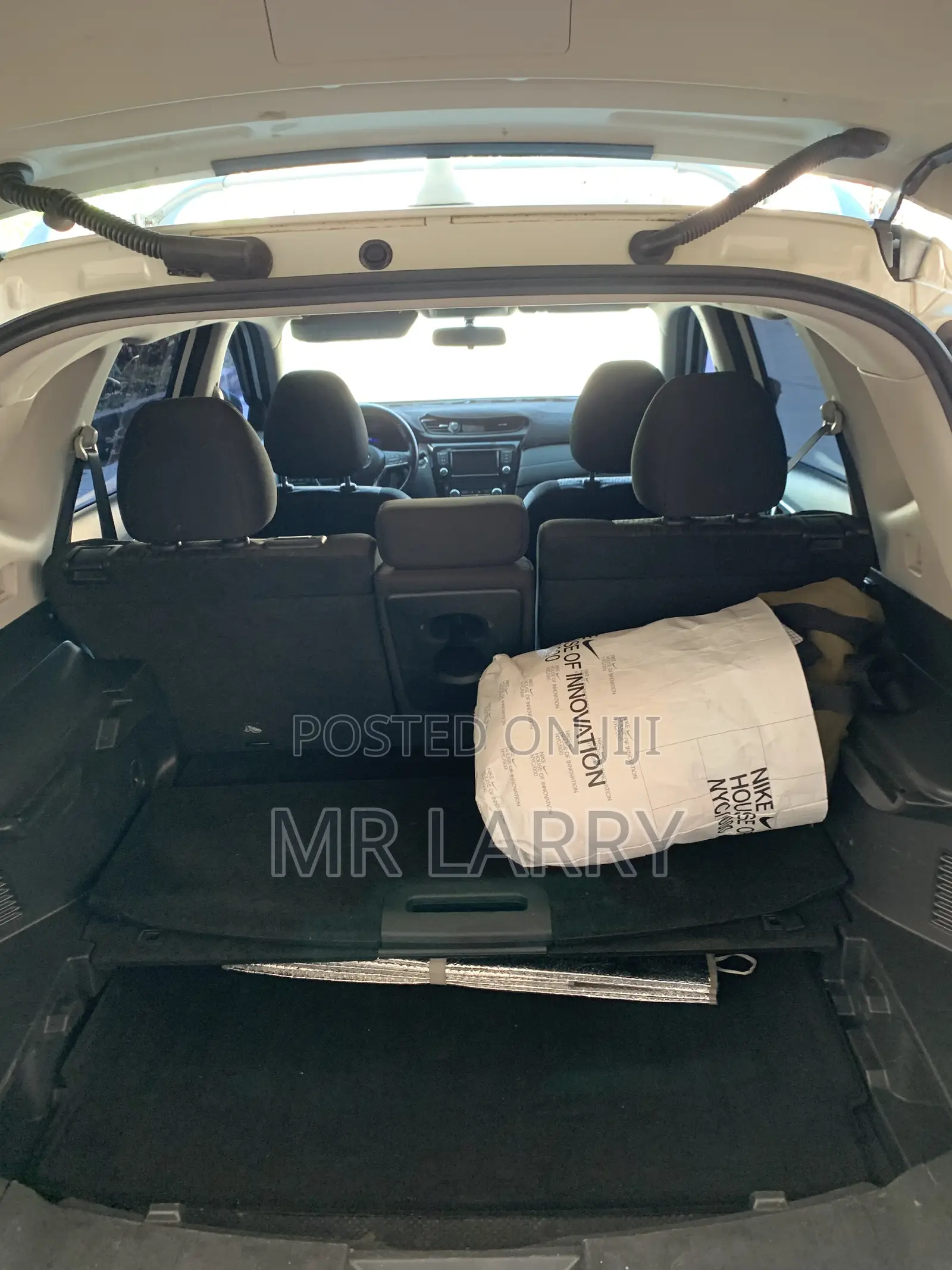 Nissan Rogue SV AWD 2018 White
