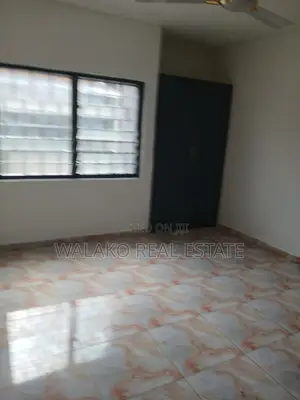 4bdrm Apartment in North Kaneshie for rent