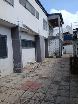 4bdrm Apartment in North Kaneshie for rent