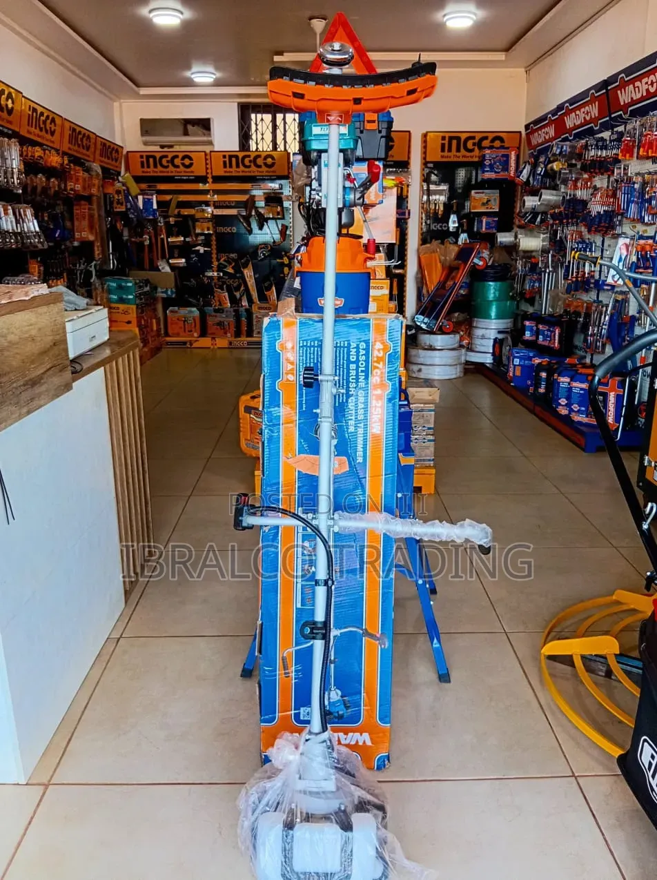 Wadfow Gasoline Trimmer and Bush Cutter